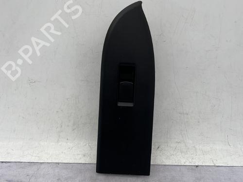 Used Right front window switch SUZUKI GRAND VITARA II (JT, TE, TD) 1.9 DDiS All-wheel Drive (JT419, TD44, JB419WD, JB419XD,... (129 hp) 23758392