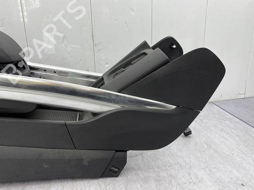 Used Armrest / Center console Armrest / Center console OPEL ZAFIRA TOURER C (P12) 1.6 CDTI (75) (136 hp) 30929968 30929968