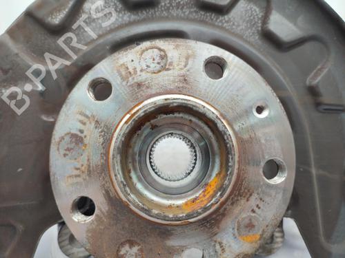 Used Right front steering knuckle SEAT LEON (5F1) 1.5 TSI (150 hp) 23732449