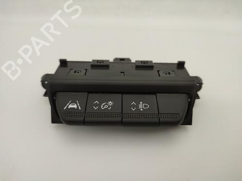 Used Switch RENAULT CLIO V (B7_) 1.0 TCe 90 (B7MT) (91 hp) 24476591
