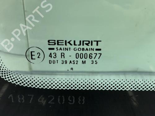 Used Rear left quarter glass RENAULT ESPACE III (JE0_) 2.0 (JE0A) (114 hp) 25270061