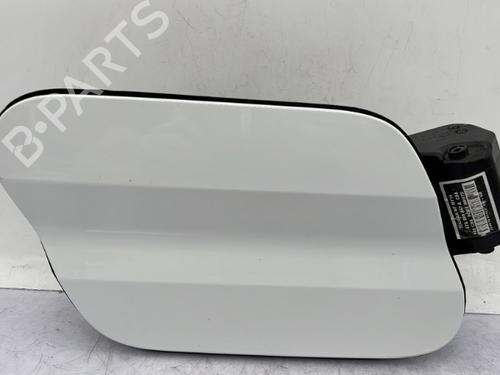 Używane Klapa wlewu paliwa VW TOURAN (5T1) 1.6 TDI (110 hp) 23757805
