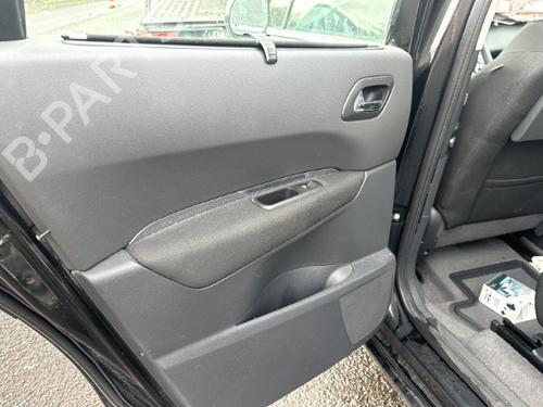 Middle console PEUGEOT 5008 (0U_, 0E_) 2.0 HDi 150 / BlueHDi 150 | BP23683373I22 - Image 14