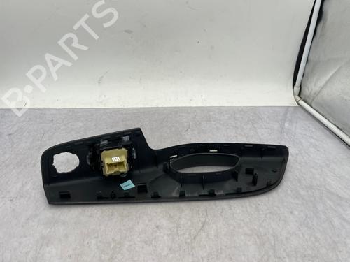 Used Left front window switch Left front window switch RENAULT TRAFIC III Van (FG_) 1.6 dCi 120 (FGMB, FGMC) (120 hp) 40495376 40495376