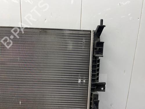 Used Water radiator Water radiator 39394904 39394904