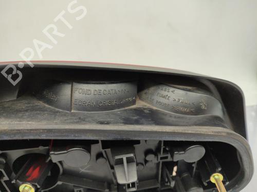 Right taillight PEUGEOT 306 Hatchback (7A, 7C, N3, N5) 1.9 DT | BP23719323C35 