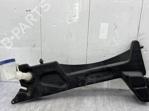 Used Windscreen washer tank CITROËN C4 Picasso II 1.6 HDi / BlueHDi 115 (115 hp) 31039572
