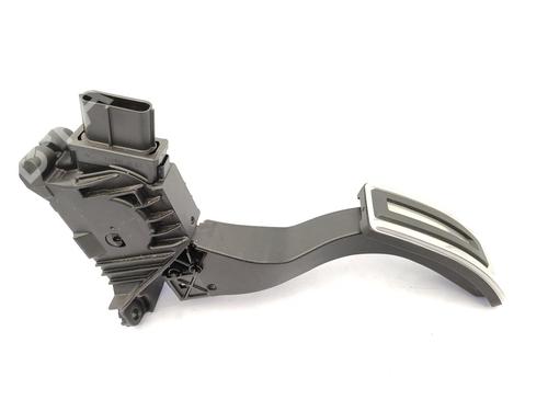 Used Pedal Pedal VW GOLF VII (5G1, BQ1, BE1, BE2) 2.0 GTI Clubsport (265 hp) 23752627 23752627