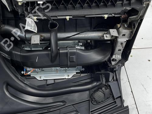 Used Dashboard PEUGEOT 308 I (4A_, 4C_) 1.6 HDi (92 hp) 23694597