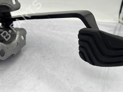 Used Break pedal Break pedal DACIA SANDERO III 1.0 TCe 100 ECO-G (101 hp) 23761381 23761381