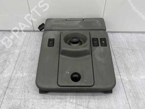 Used Interior roof light Interior roof light RENAULT SAFRANE I (B54_) 2.5 dT (B548) (113 hp) 23689101 23689101
