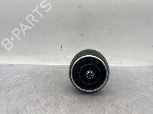Used Air vent AUDI A1 Sportback (8XA, 8XF) 1.4 TFSI (125 hp) 30878324
