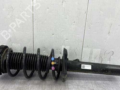 Used Right front shock absorber VW GOLF VI (5K1) 1.6 TDI (105 hp) 25897102