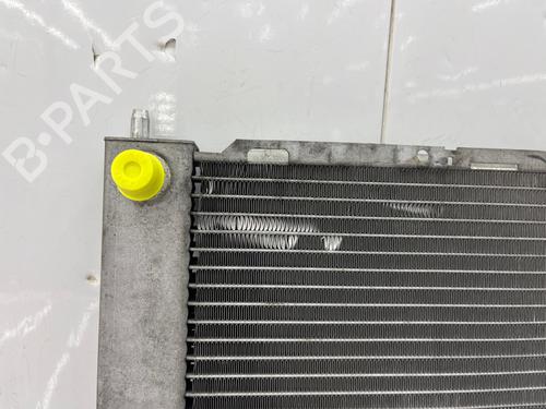 Used Water radiator Water radiator 37717311 37717311