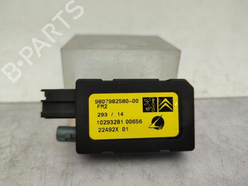 Used Electronic module Electronic module CITROËN C4 Grand Picasso II (DA_, DE_) 1.6 HDi / BlueHDi 115 (115 hp) 23732785 23732785