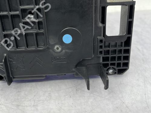 Fuse box CITROËN C3 II (SC_) 1.4 HDi 70 (SC8HZC, SC8HR0, SC8HP4) | BP33011829E1 - Image 3