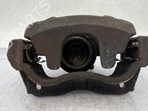 Used Left front brake caliper Left front brake caliper TOYOTA VERSO (_R2_) 2.0 D-4D (AUR20_, AUR20R) (126 hp) 29477589 29477589