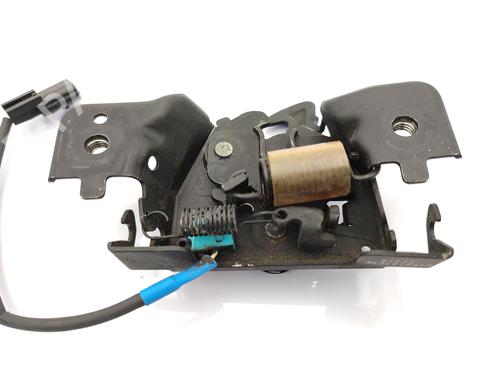 hood-lock-renault-megane-iv-hatchback-b9amn_-2015-23754740 main image