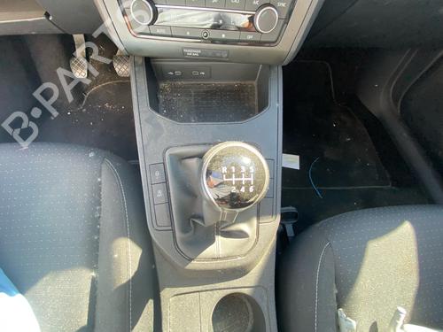 Interiør tag SEAT IBIZA V (KJ1, KJG) 1.0 TSI | BP37743846I12 - Image 33