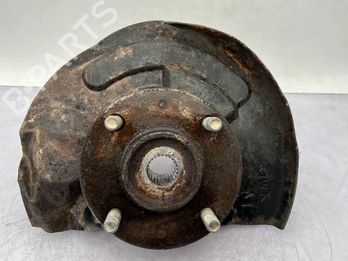 Achsschenkel rechts vorne für MITSUBISHI LANCER IV Hatchback (C6_A, C7_A) 1.5 12V (C62A) (90 hp) 25270068
