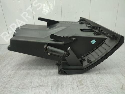 Used Glove box Glove box RENAULT LAGUNA III Grandtour (KT0/1) 2.0 dCi (KT07, KT0J, KT14, KT1A, KT1S) (131 hp) 25746628 25746628
