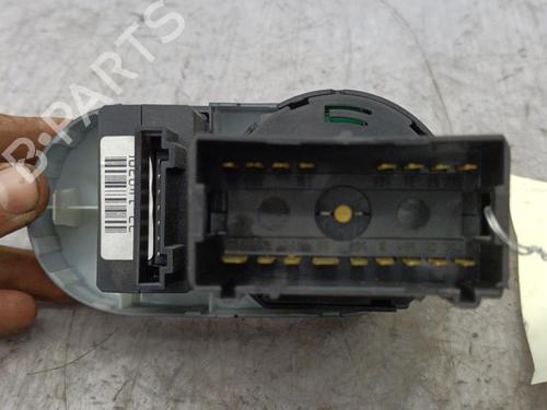 Used Headlight switch Headlight switch SEAT IBIZA III (6L1) 1.9 TDI (100 hp) 23708455 23708455