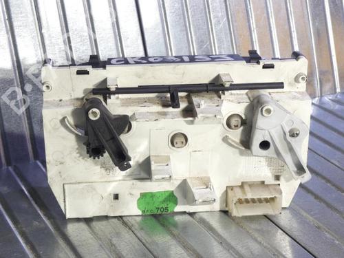 Climate control PEUGEOT 206 Hatchback (2A/C) 1.4 HDi eco 70 | BP23697326I5 
