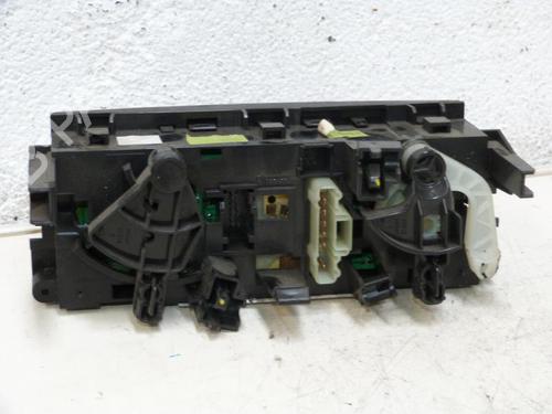 Used Climate control PEUGEOT 207 (WA_, WC_) 1.6 HDi (109 hp) 23690803