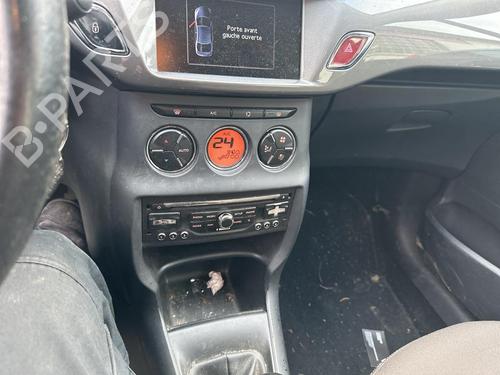 Interior roof CITROËN C3 II (SC_) 1.4 HDi 70 (SC8HZC, SC8HR0, SC8HP4) | BP38456126I12 - Image 25