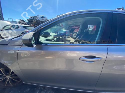 Used Left front door Left front door 38780003 38780003