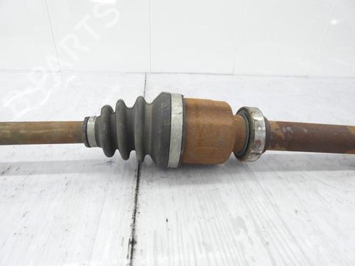 Used Right front driveshaft Right front driveshaft RENAULT CLIO III (BR0/1, CR0/1) 1.5 dCi (75 hp) 23696111 23696111