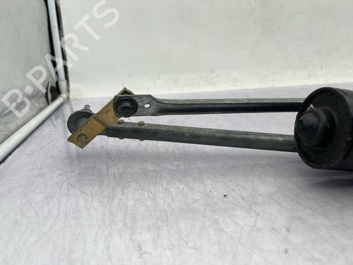 Used Front wiper motor Front wiper motor RENAULT RAPID Box Body/MPV (F40_, G40_) 1.9 D (F40P, F40N, F40E) (64 hp) 34212700 34212700