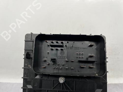 Used Electronic module Electronic module VW GOLF PLUS V (5M1, 521) 1.6 TDI (105 hp) 40439566 40439566