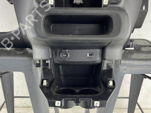 Dashboard CITROËN C3 III (SX) 1.5 BlueHDi 100 (SXYHYP, SXYHTU) | BP23761710C46 - Image 8