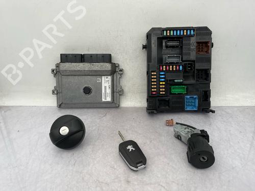 Used Electronic module Electronic module PEUGEOT 208 I (CA_, CC_) 1.2 PureTech 82 (82 hp) 40271428 40271428