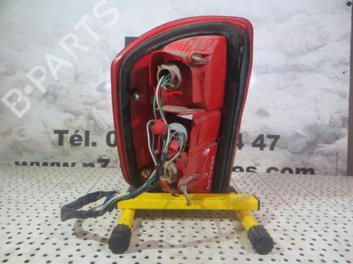 Used Right taillight TOYOTA RAV 4 II (_A2_) 2.0 D 4WD (CLA20_, CLA21_, CLA20R, CLA21R) (116 hp) 23760841