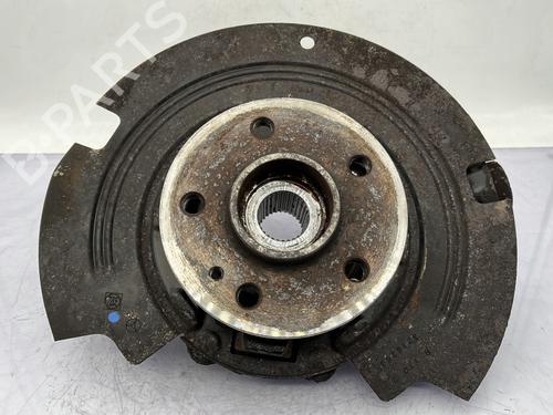 Used Left rear steering knuckle MERCEDES-BENZ M-CLASS (W163) ML 270 CDI (163.113) (163 hp) 24420847