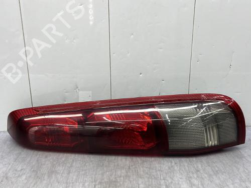 Used Right taillight NISSAN X-TRAIL I (T30) 2.2 Di 4x4 (114 hp) 23754363