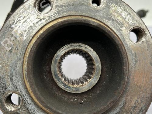 right-front-steering-knuckle-renault-clio-iv-bh_-2012-2013-2014-2015-2016-2017-2018-2019-2020-2021-24232975 main image