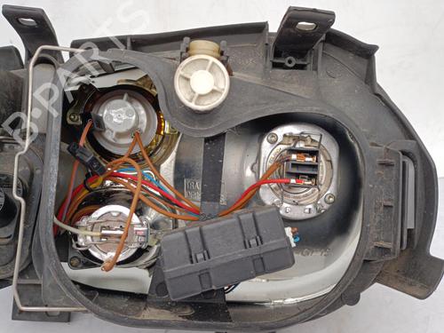 Right headlight VW GOLF IV (1J1) 1.4 16V | BP23710796C29 