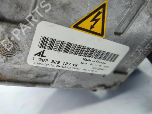 Used Right headlight Right headlight ALFA ROMEO 159 (939_) 1.9 JTDM 16V (939AXC1B, 939AXC12) (150 hp) 23712648 23712648