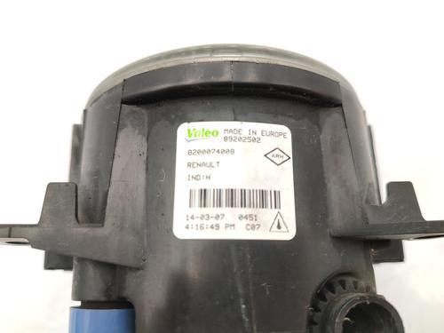 Used Right front fog light RENAULT SCÉNIC II (JM0/1_) 1.5 dCi (JM1E, JM16) (106 hp) 23721349