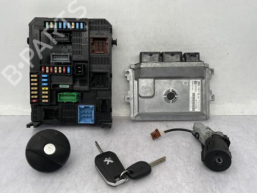 Used Electronic module Electronic module PEUGEOT 208 I (CA_, CC_) 1.2 VTI 82 (82 hp) 33040994 33040994