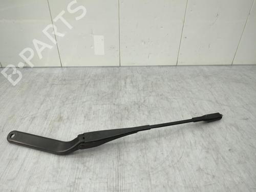 Front windshield wiper arm BMW 1 (E87) 118 d | BP23723266C143 