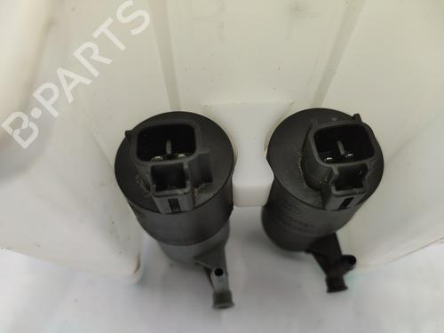 Windscreen washer tank TOYOTA YARIS (_P13_) 1.0 (KSP130_, KSP130) | BP27896283C113 
