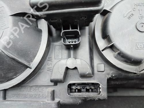Used Left headlight Left headlight RENAULT LAGUNA II (BG0/1_) 1.9 dCi (BG08, BG0G) (120 hp) 23700137 23700137