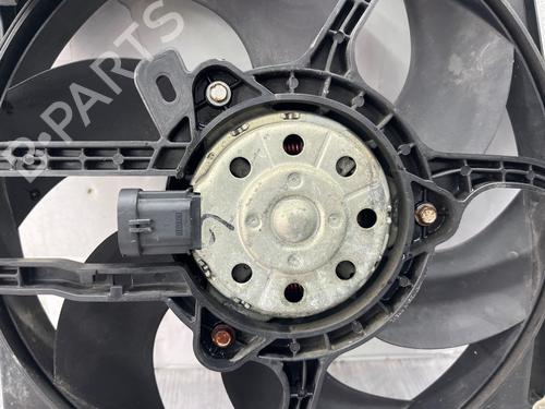 Used Radiator fan Radiator fan 39252483 39252483