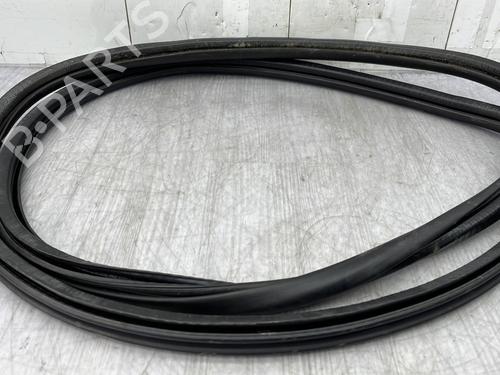 Rubber door seal PEUGEOT 3008 II SUV (MC_, MR_, MJ_, M4_) 1.6 BlueHDi 120 | BP25157167C142
