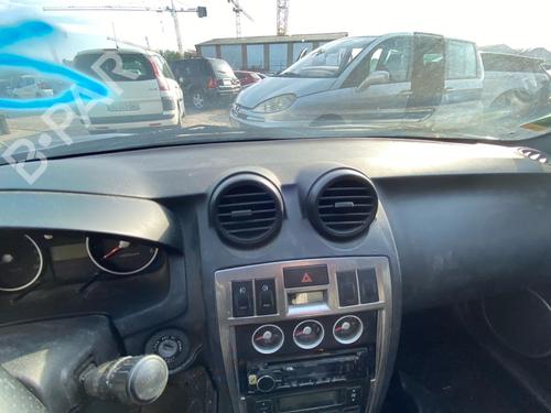 Used Dashboard Dashboard 37663439 37663439