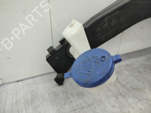 Windscreen washer tank PEUGEOT 308 II (LB_, LP_, LW_, LH_, L3_) 1.6 HDi / BlueHDi 115 | BP23732423C113